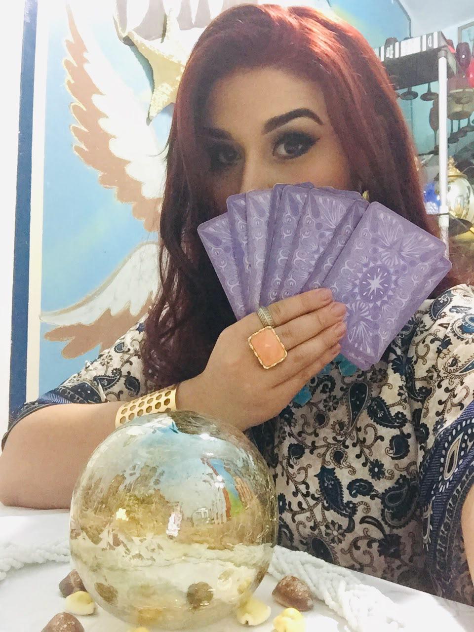 O Baralho Cigano responde perguntas amorosas?